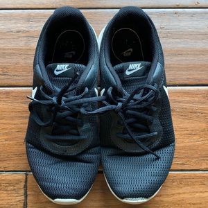 Black Nike Sneakers